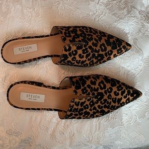 Steven by Steve Madden pointed toe mules, 10M